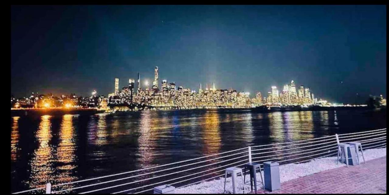 Cozy Apartments Close To New York City Норт Берген Екстериор снимка