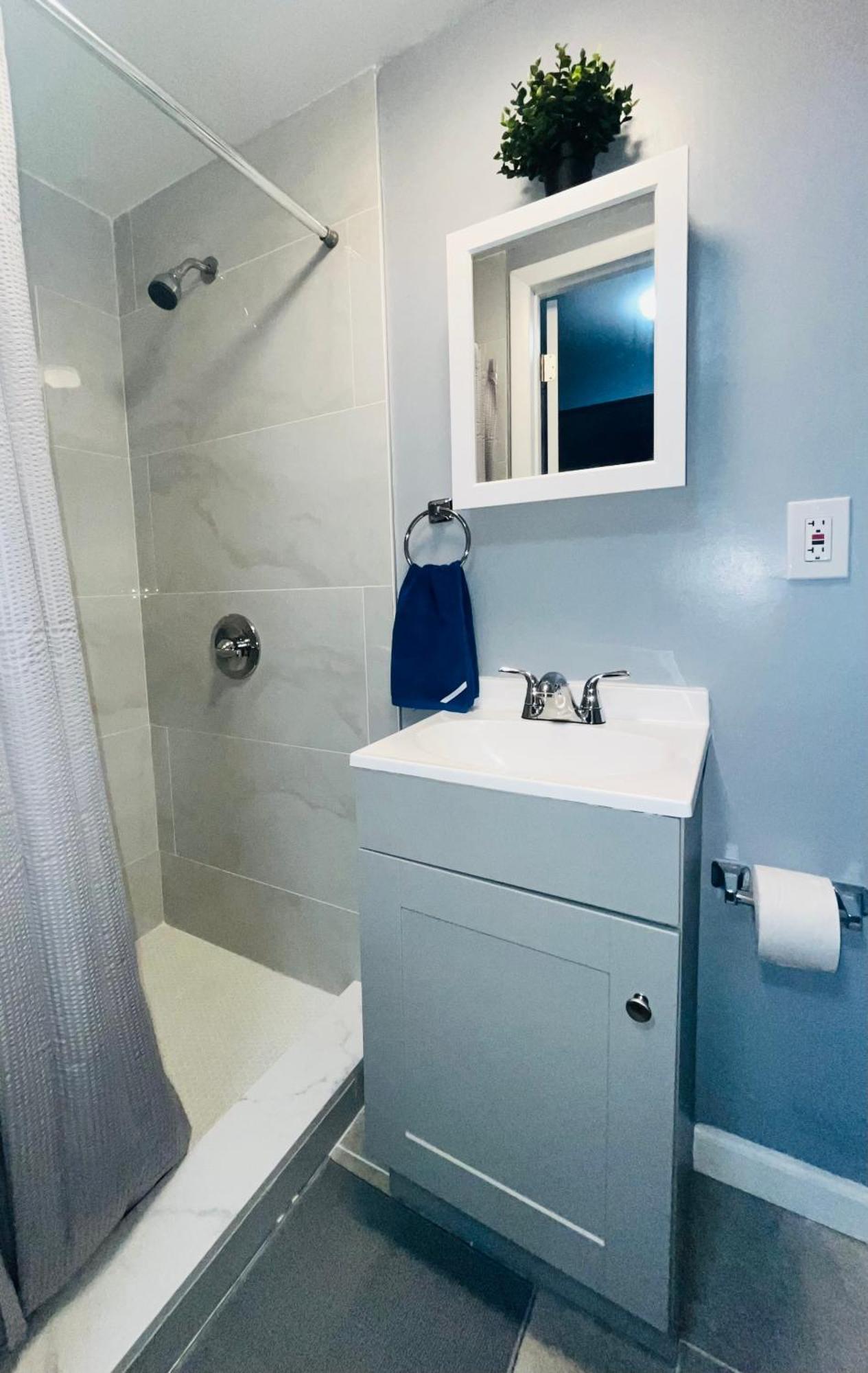 Cozy Apartments Close To New York City Норт Берген Екстериор снимка